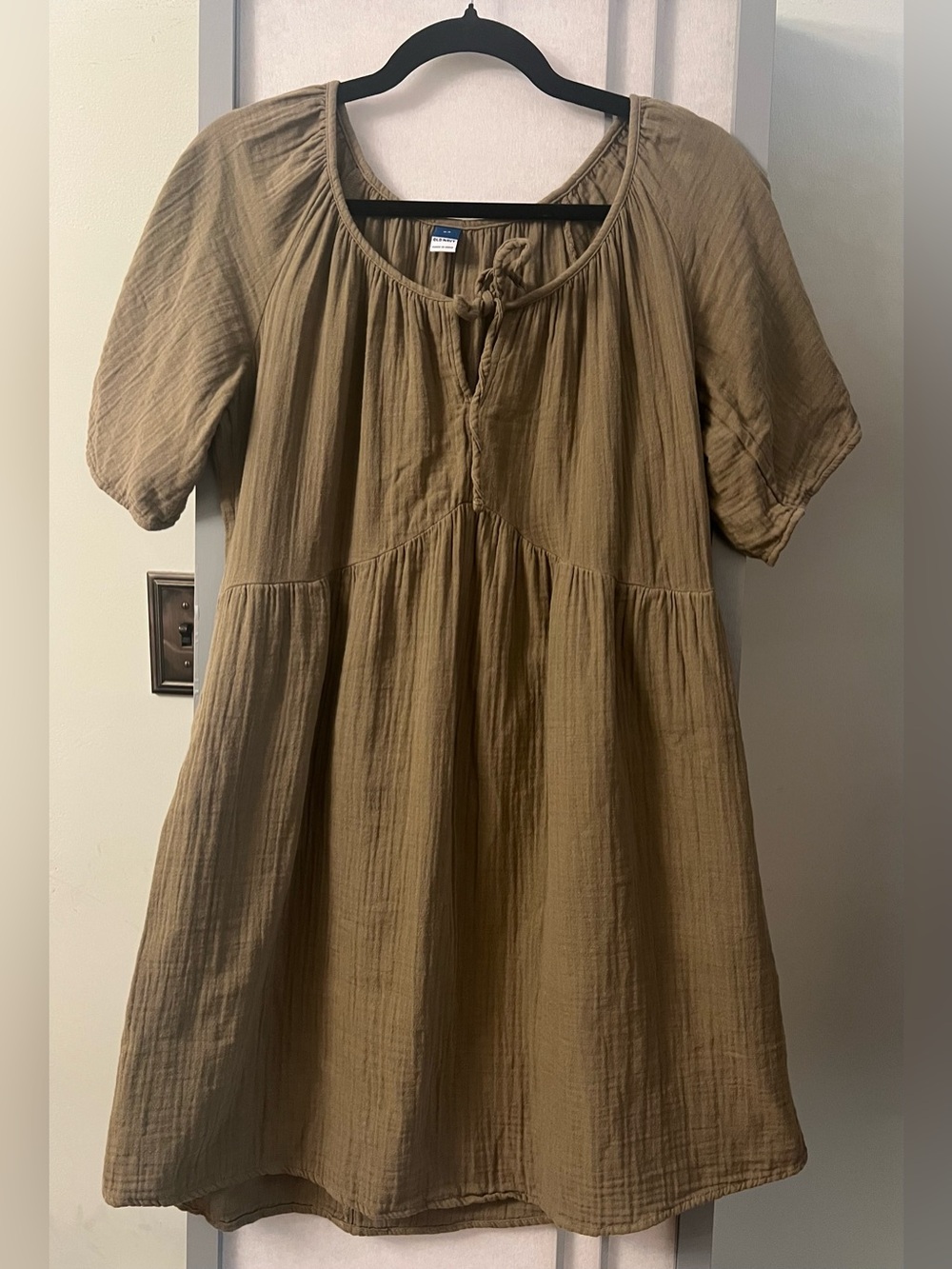 Old Navy Olive Green Cotton Peasant Dress XS Oversized Kombu Short Sleeves Tie
